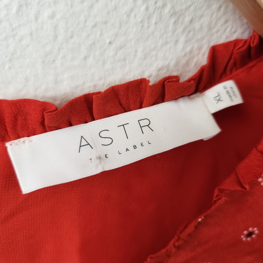 ASTR‎ The Label Revolve Marinke Dress Floral Faux Wrap Long Sleeve Red XL NWT - Picture 2 of 9